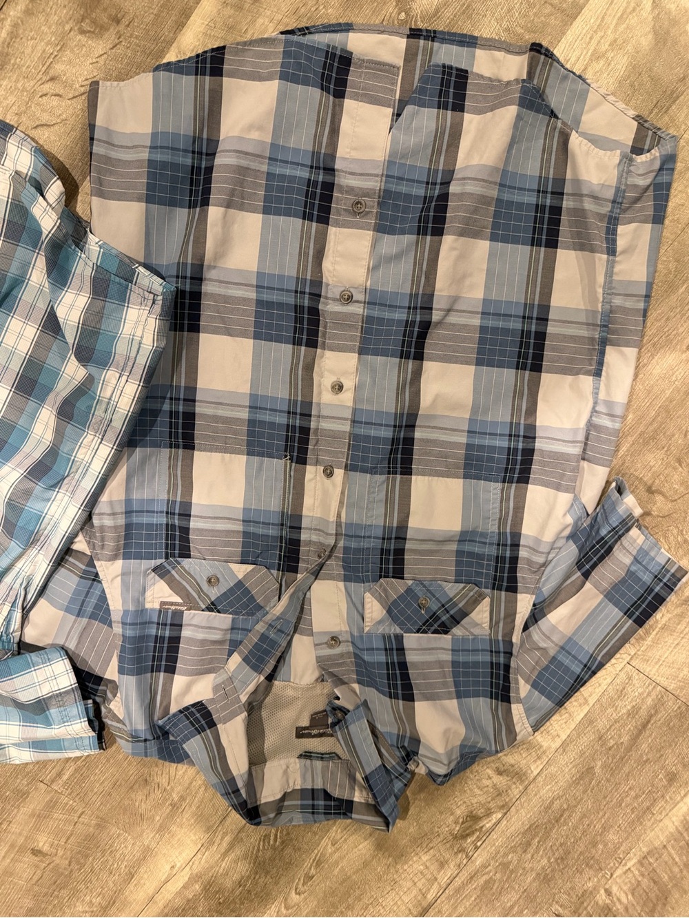 EUC large Eddie Bauer Mixed Plaid Short-Sleeve Button-Down Shirts - Picture 7 of 7